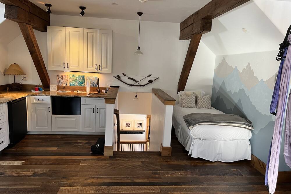 Photo of Kitchen in Spanish Peaks