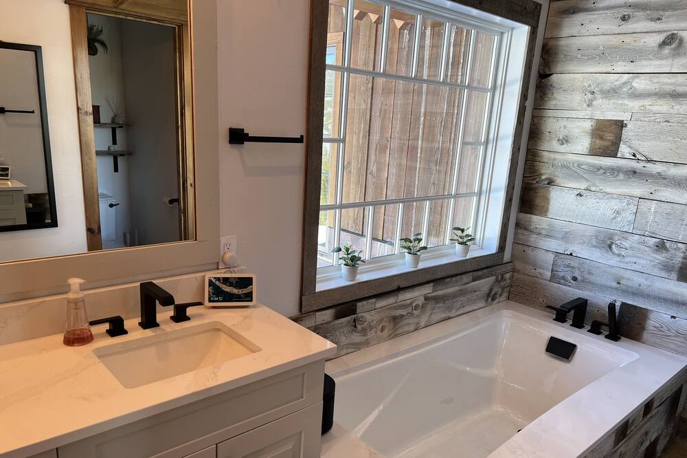 Photo of Bathroom in Spanish Peaks