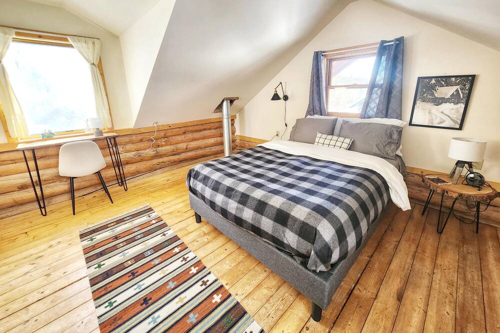 Photo of Bedroom in Jardine