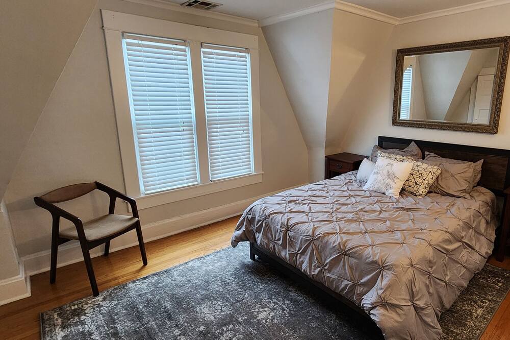 Photo of Bedroom in Bartlesville