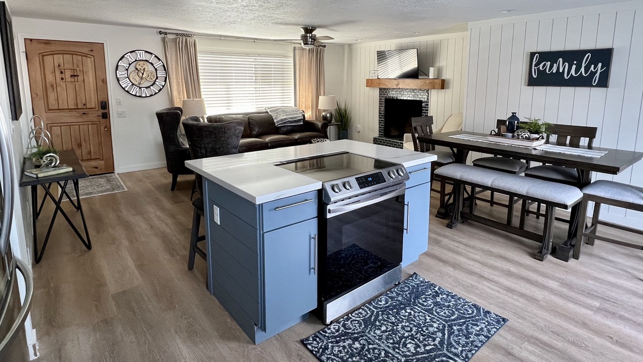 Photo of Kitchen in Logan