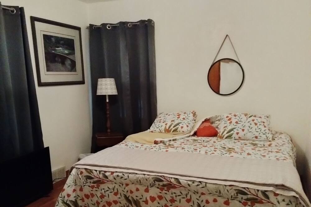 Photo of Bedroom in Burlington