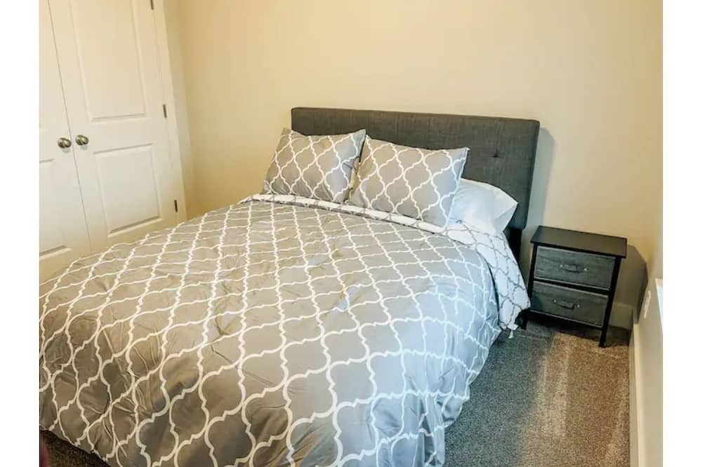 Photo of Bedroom in North Logan