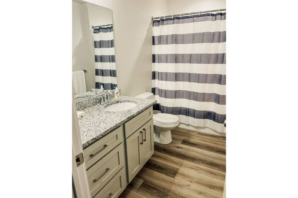 Photo of Bathroom in North Logan