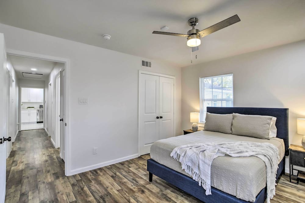 Photo of Bedroom in Spring Branch Central
