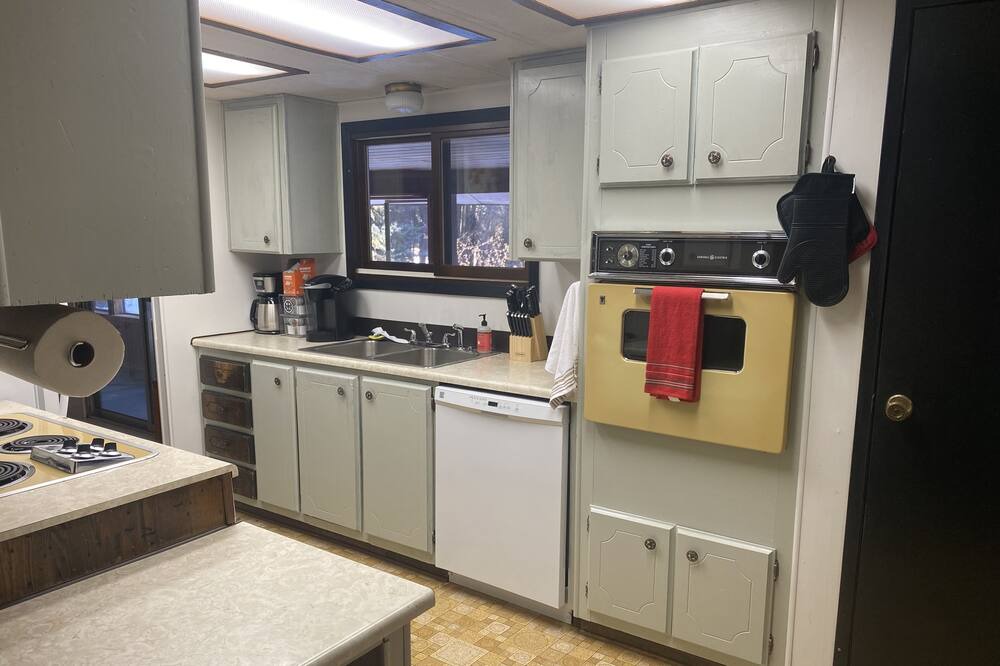 Photo of Kitchen in Yaak