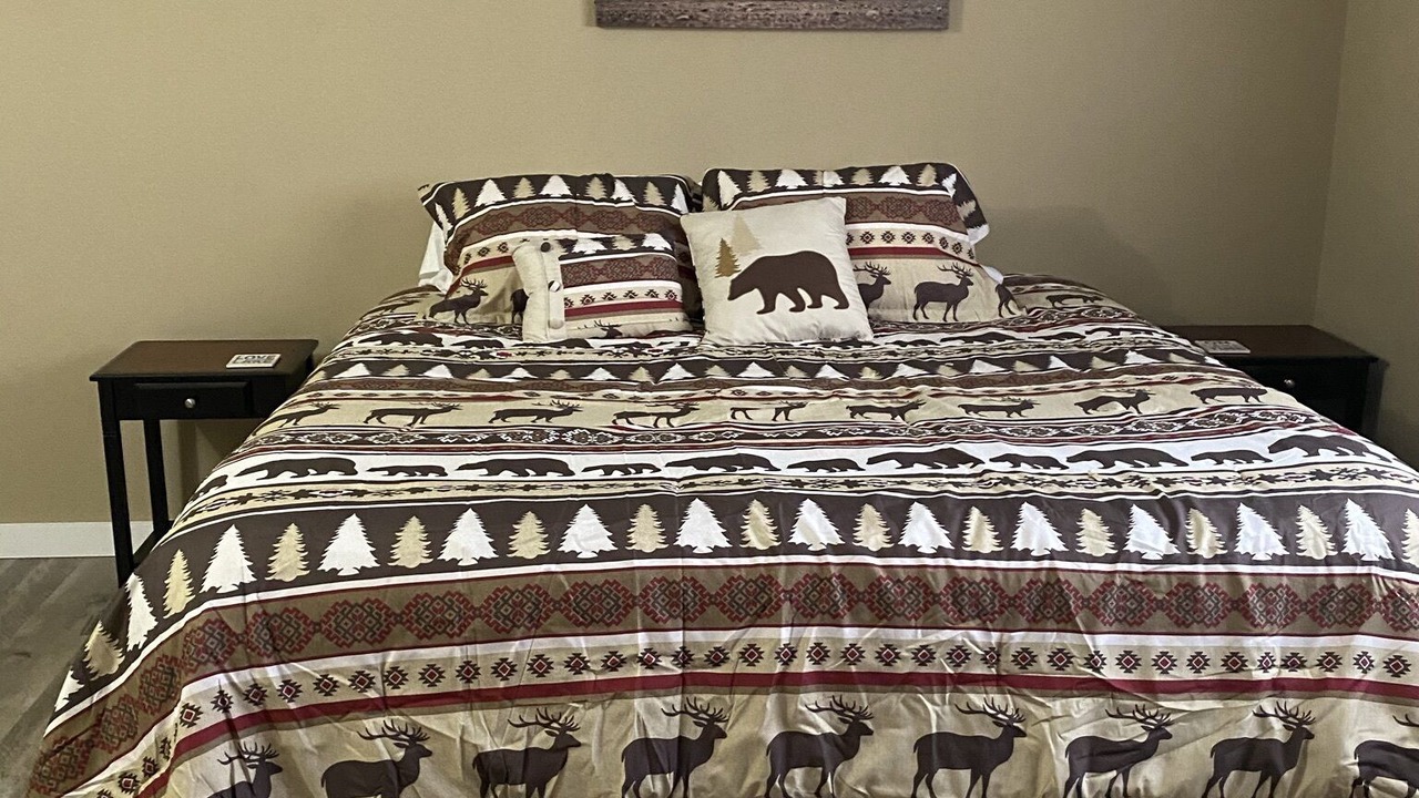 Photo of Bedroom in Udall