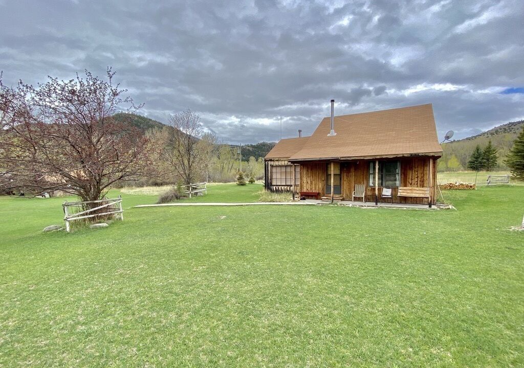 Photo of Outdoor in Emigrant