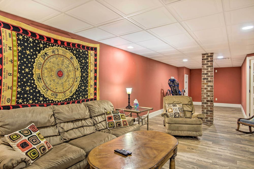 Photo of Livingroom in Gaffney