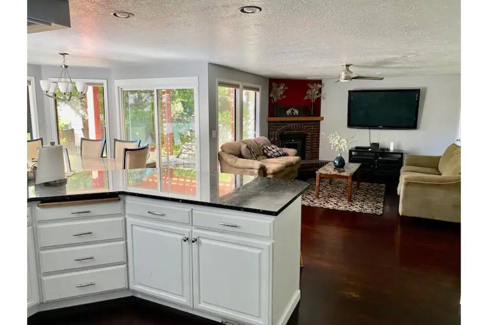 Photo of Kitchen in West Valley