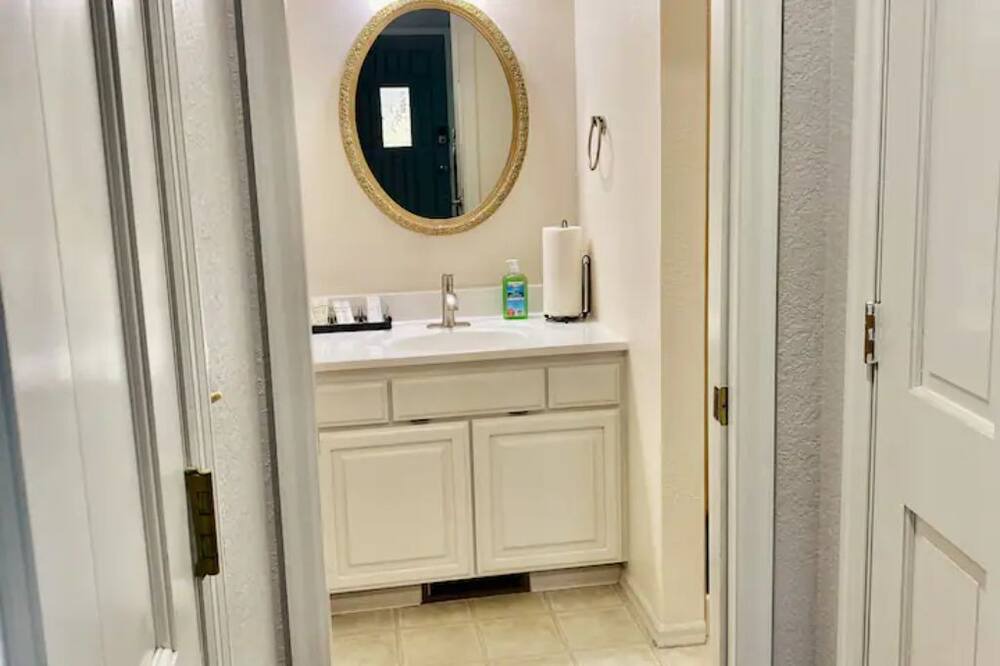 Photo of Bathroom in West Valley