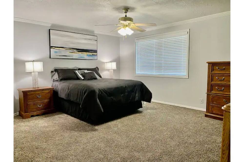 Photo of Bedroom in West Valley