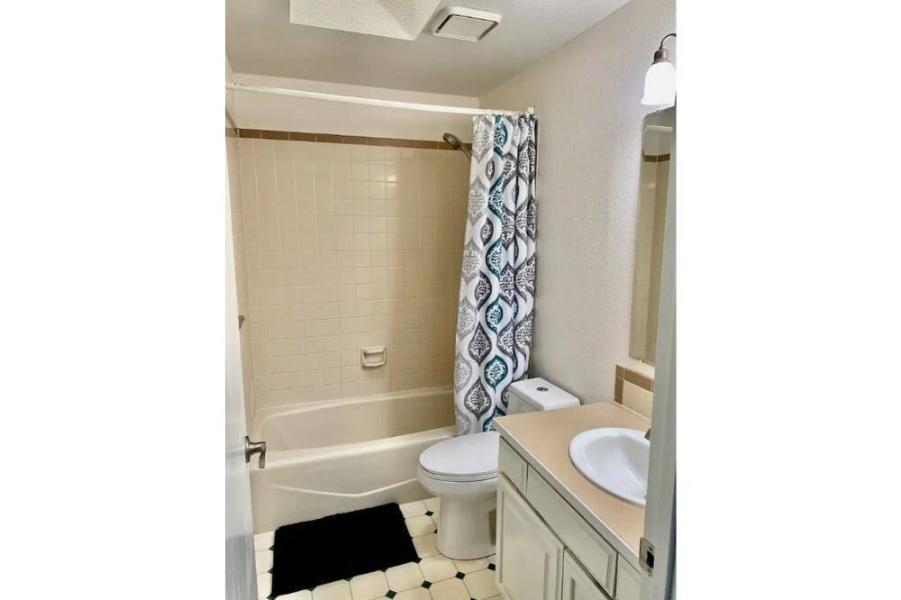 Photo of Bathroom in West Valley