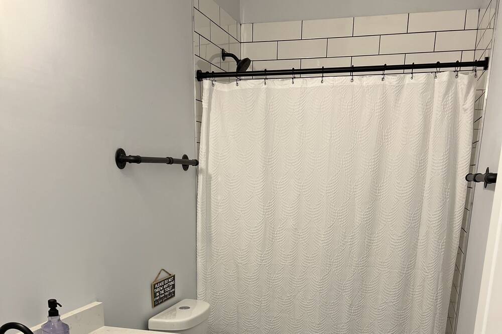 Photo of Bathroom in Wesley Chapel