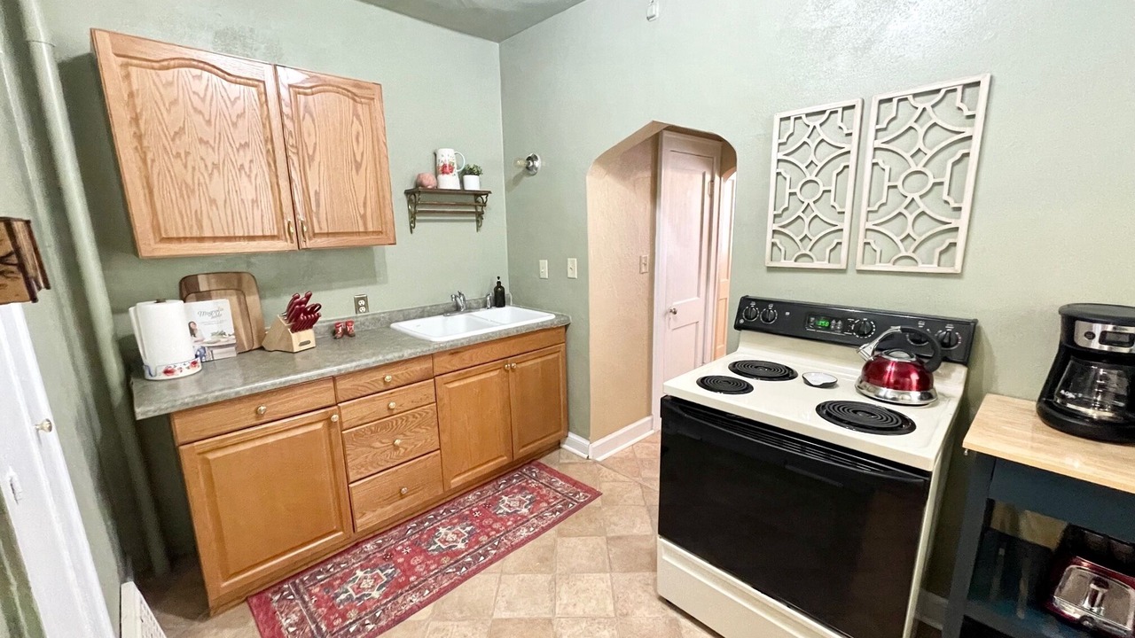 Photo of Kitchen in Minot