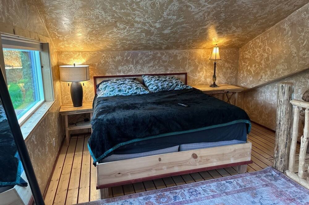 Photo of Bedroom in Babb