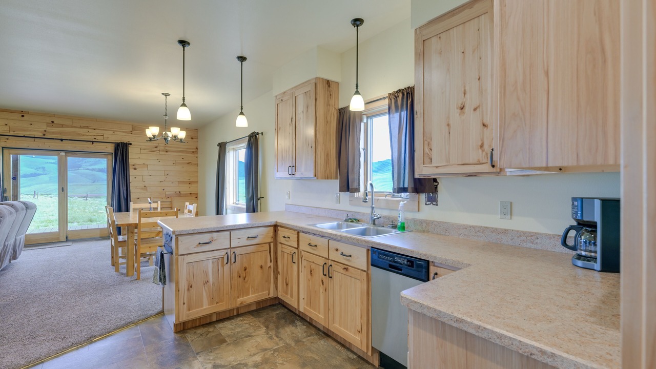 Photo of Kitchen in Divide