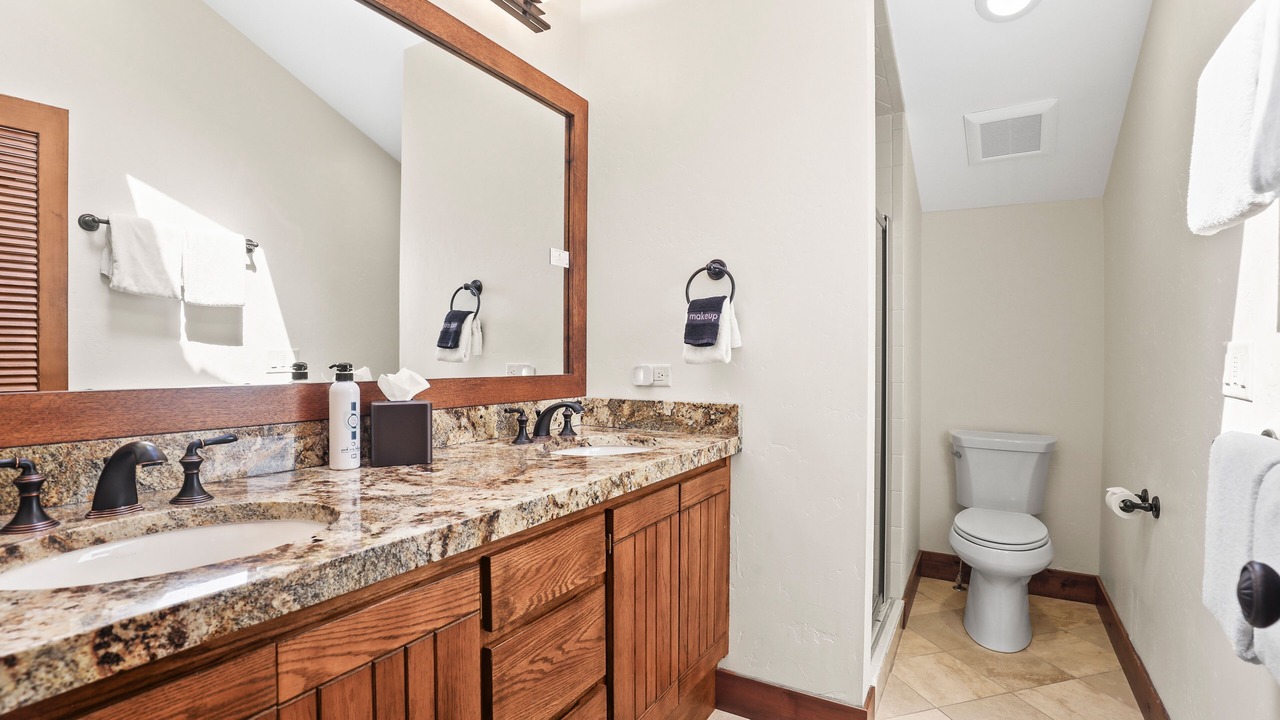 Photo of Bathroom in Park Meadows