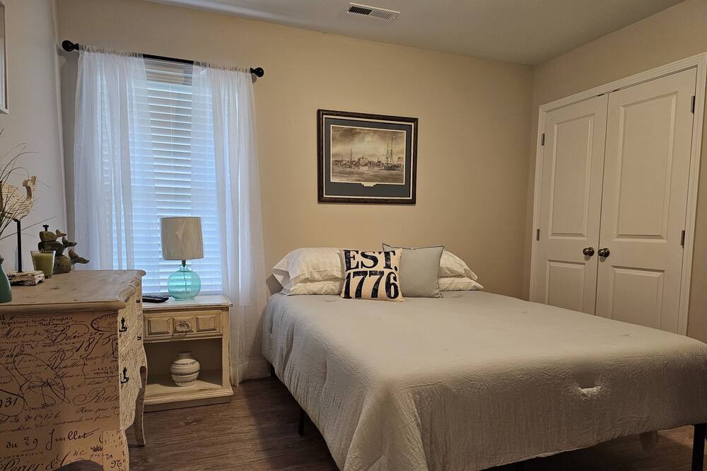 Photo of Bedroom in Manning