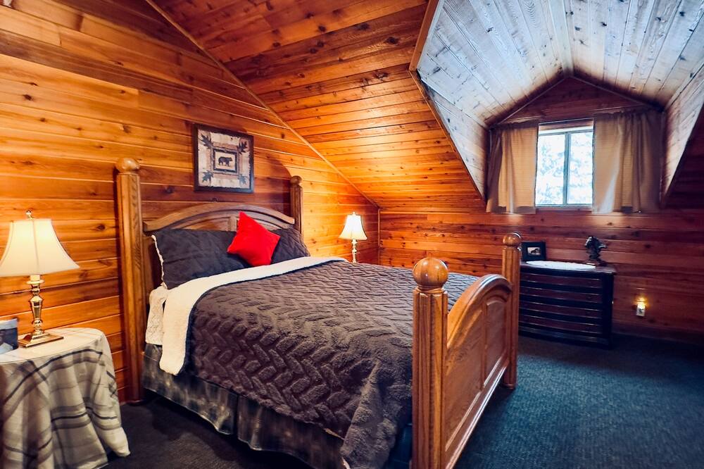 Photo of Bedroom in Clark Fork