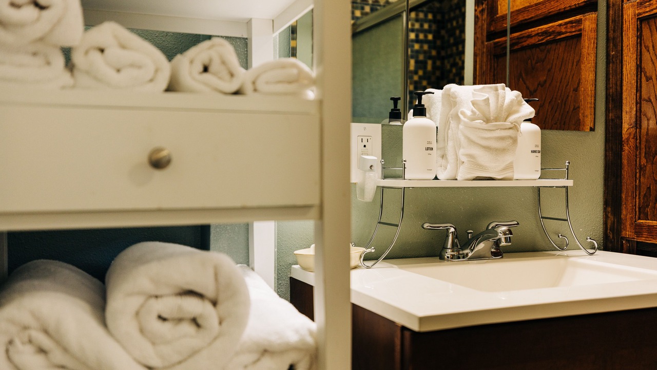 Photo of Bathroom in Saddlestring