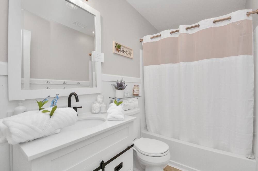 Photo of Bathroom in Lakeville