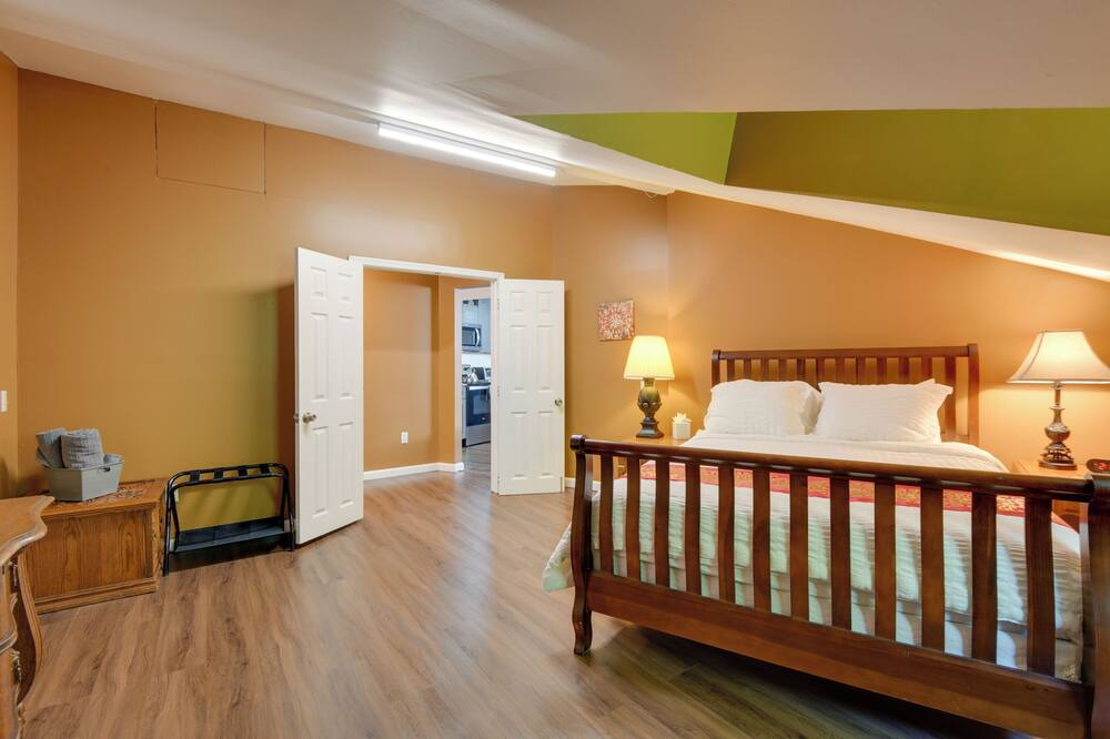 Photo of Bedroom in Fairland