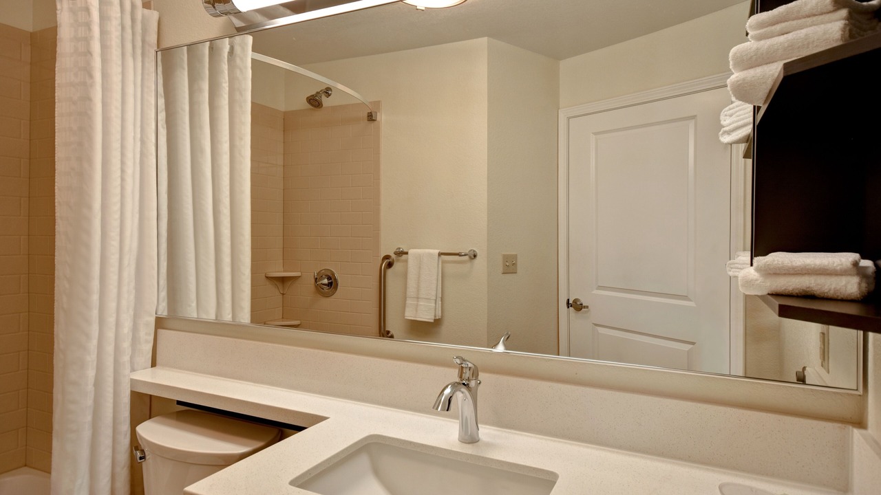 Photo of Bathroom in Carrollton