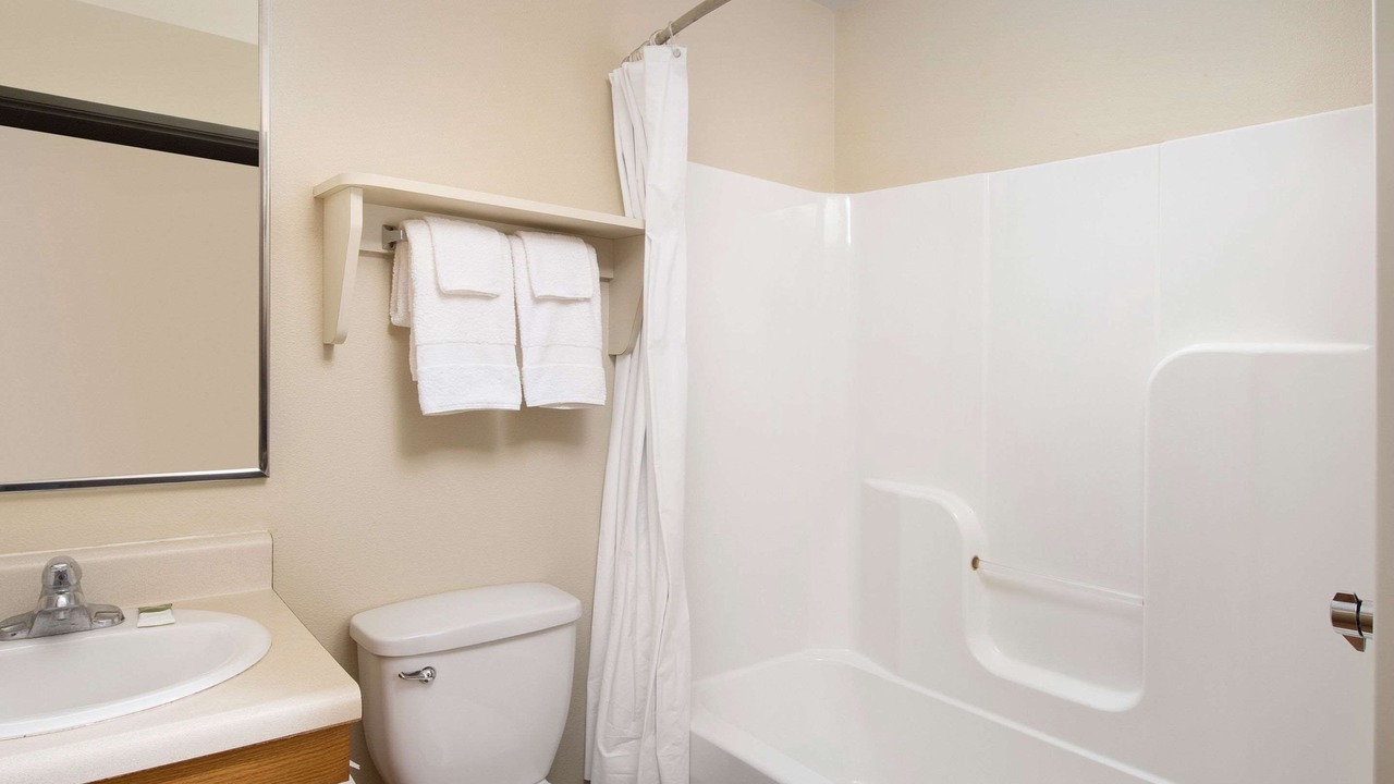 Photo of Bedroom in Watford City