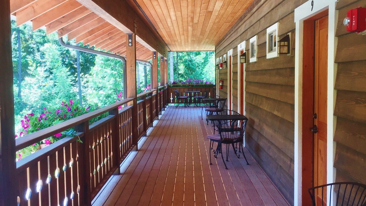 Photo of Patio Balcony in West Glacier