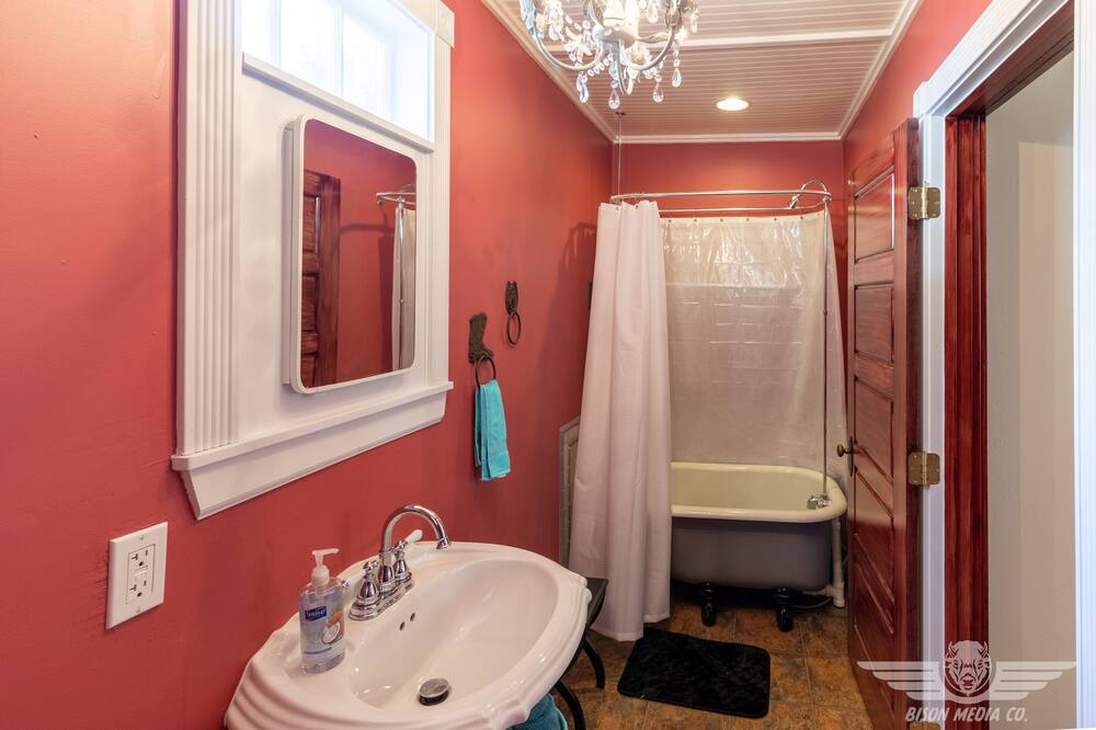 Photo of Bathroom in Wallace