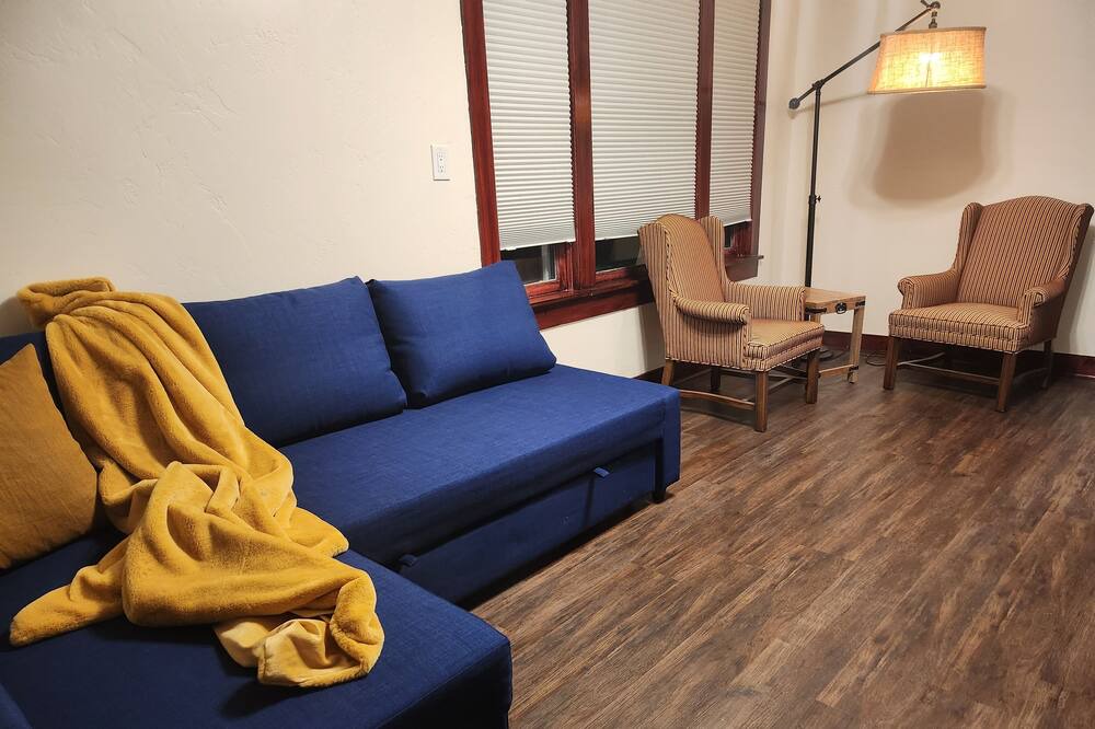 Photo of Livingroom in Wallace