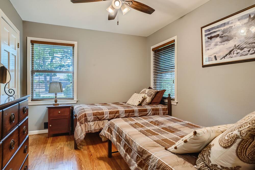 Photo of Bedroom in Memorial City