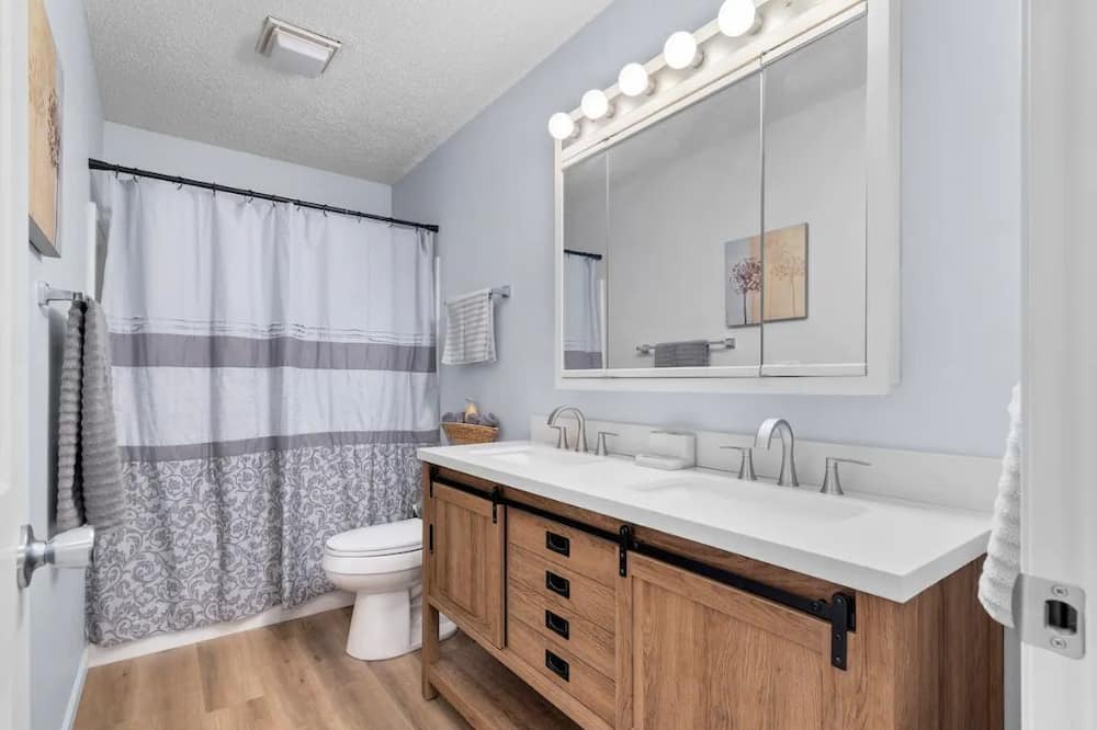 Photo of Bathroom in Coralville