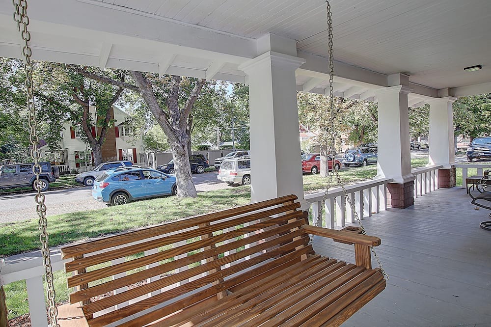 Photo of Others in University District