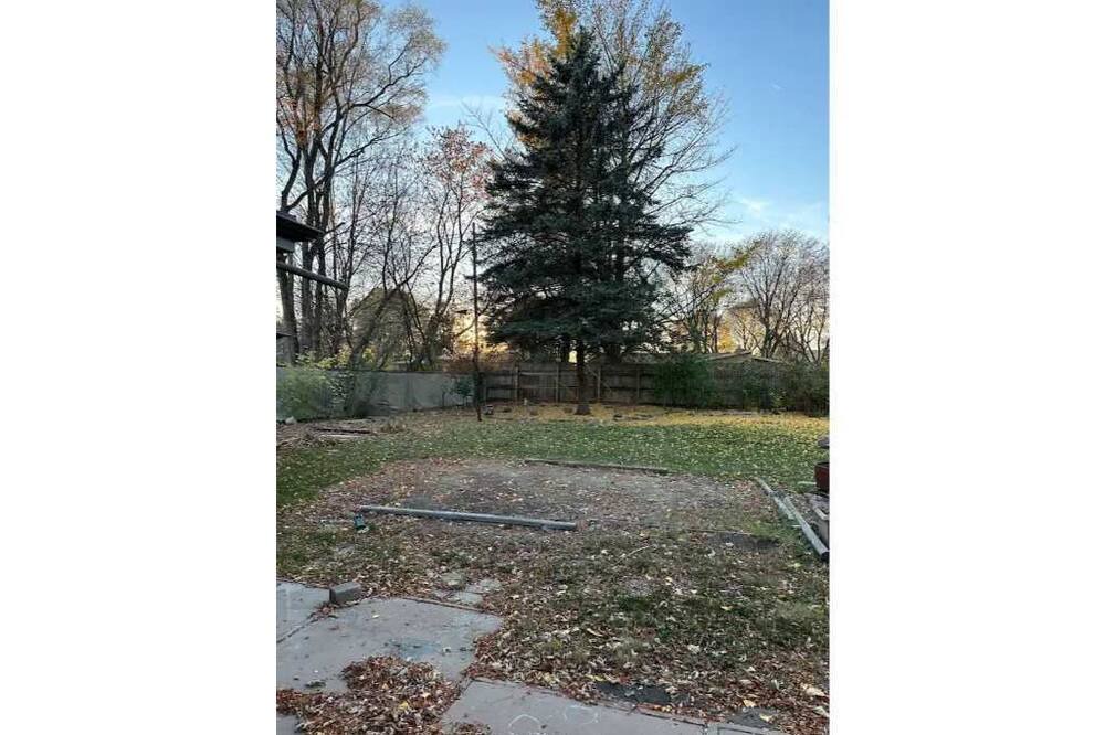 Photo of Others in Livonia