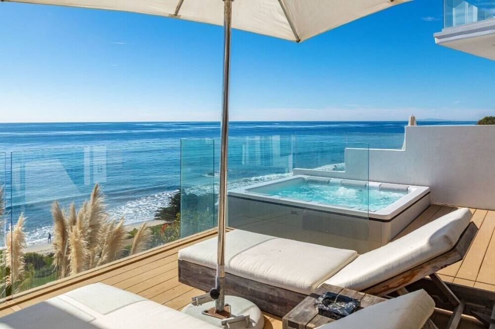 Photo of Others in Western Malibu