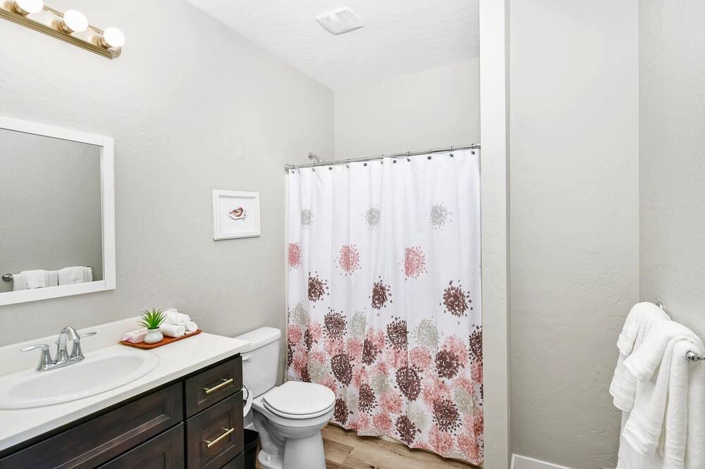 Photo of Bathroom in Post Falls