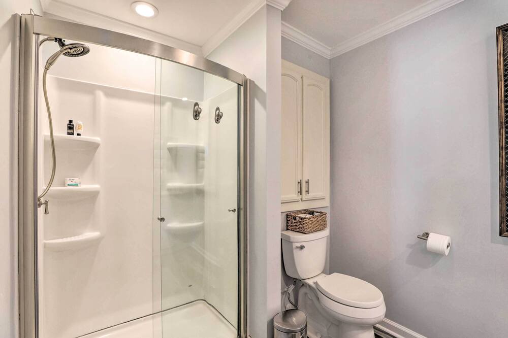 Photo of Bathroom in Russellville