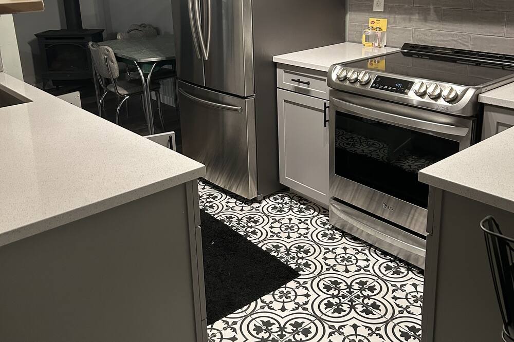 Photo of Kitchen in Riverfront