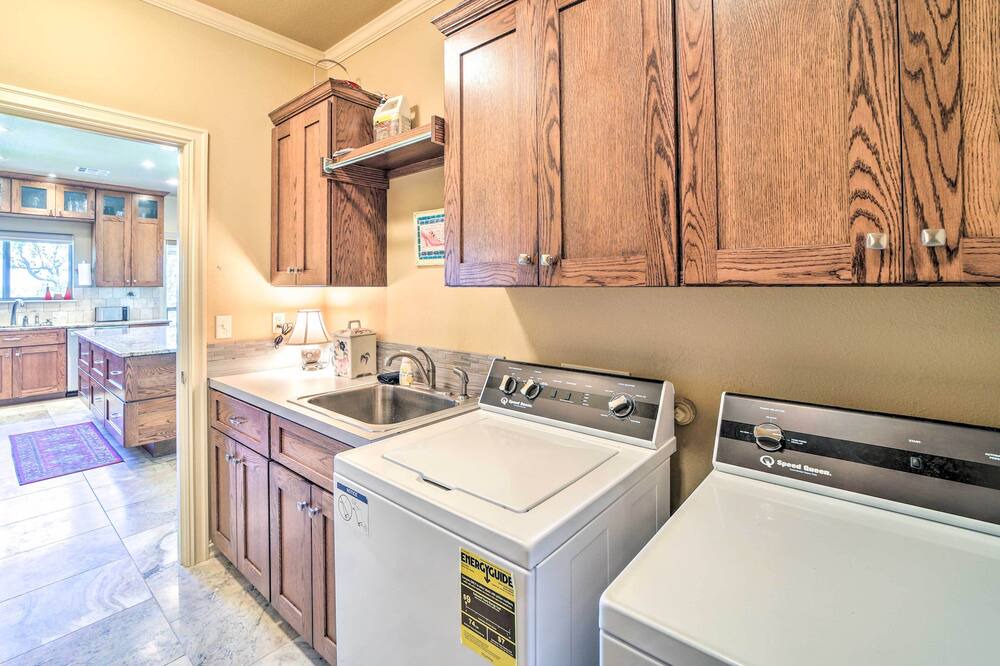 Photo of Bedroom in Sand Springs