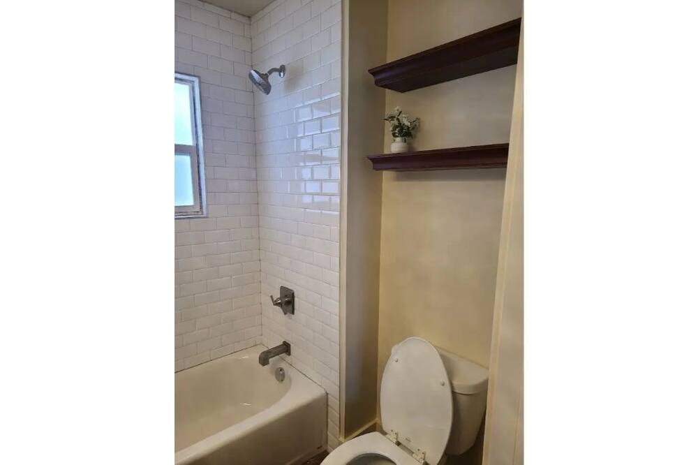 Photo of Bathroom in Vernal