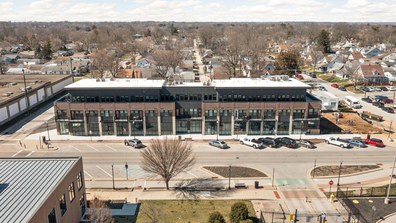 Photo of Outdoor in Speedway