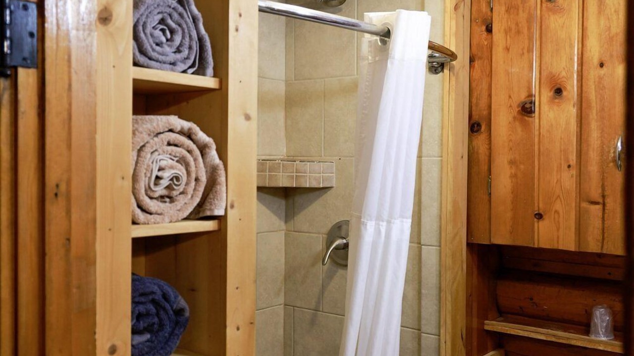 Photo of Bathroom in Dubois