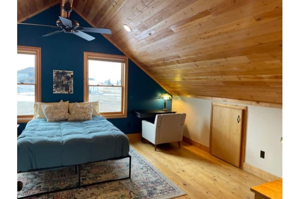 Photo of Bedroom in Lewistown