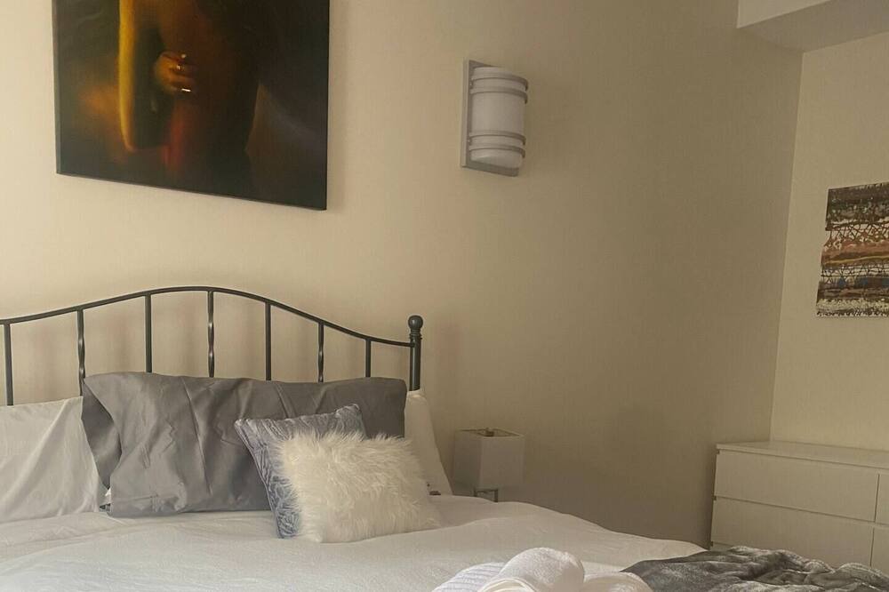 Photo of Bedroom in Wholesale District