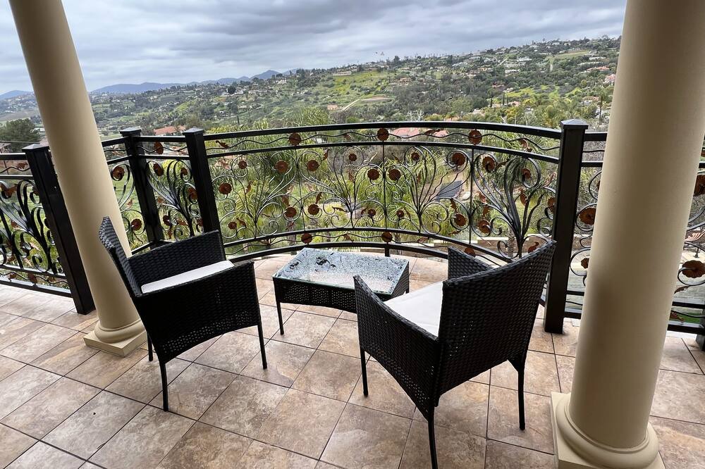 Photo of Outdoor in San Pasqual Valley