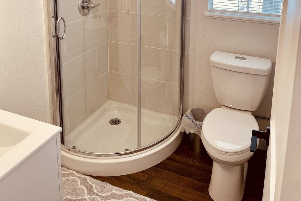 Photo of Bathroom in Post Falls