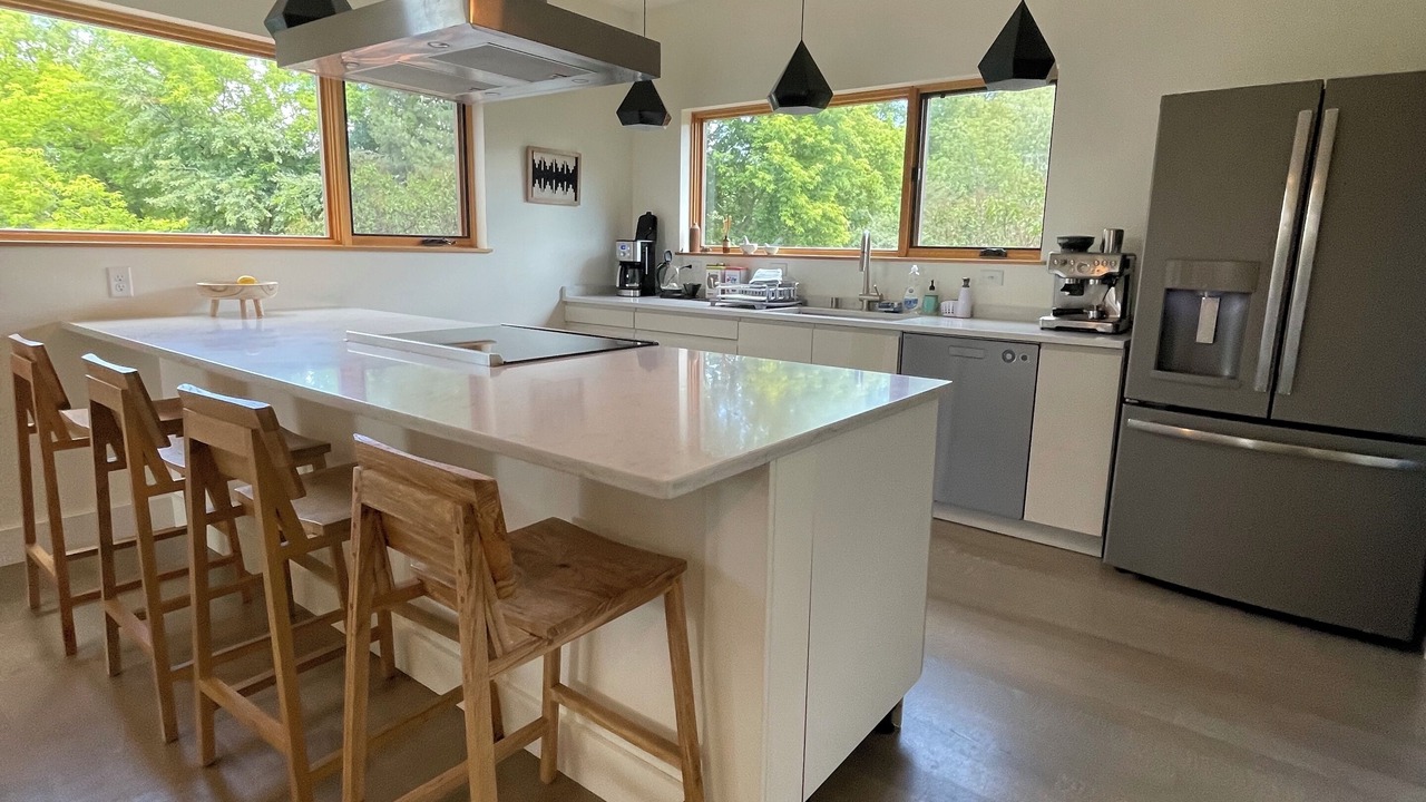 Photo of Kitchen in Riverfront