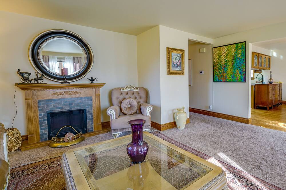 Photo of Livingroom in Livonia
